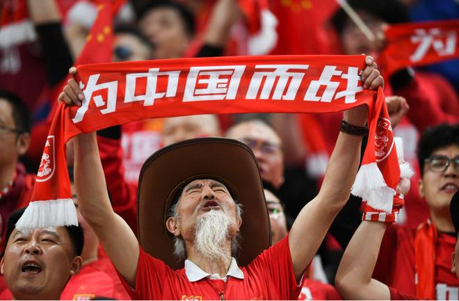 重磅足球消息震撼全球球迷的简单介绍