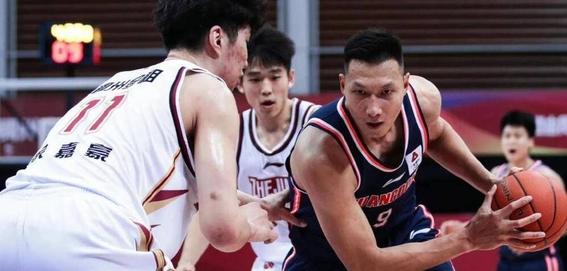 红蓝之战引发球迷热议，双方实力对决