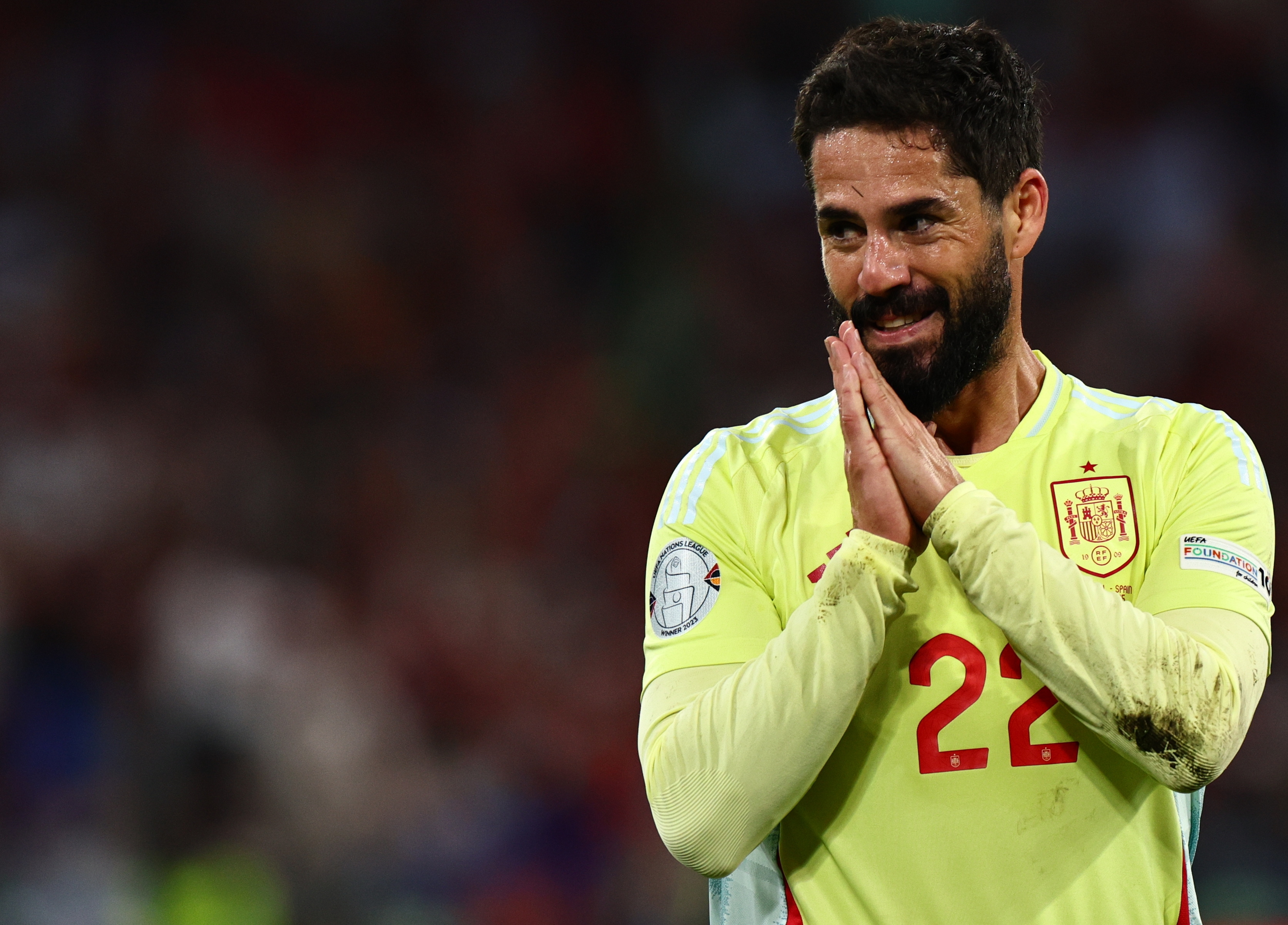 葡萄牙选手闪耀赛场,收获奖杯 葡萄牙选手闪耀赛场,收获奖杯