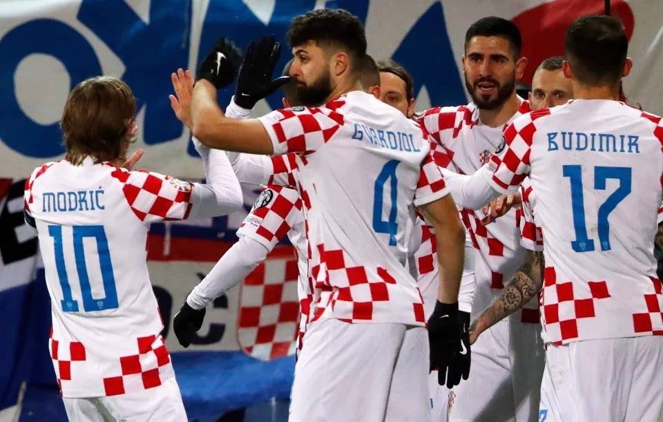 欧洲杯小组赛决战悬疑不定,强队备战 欧洲杯小组赛决战悬疑不定,强队备战