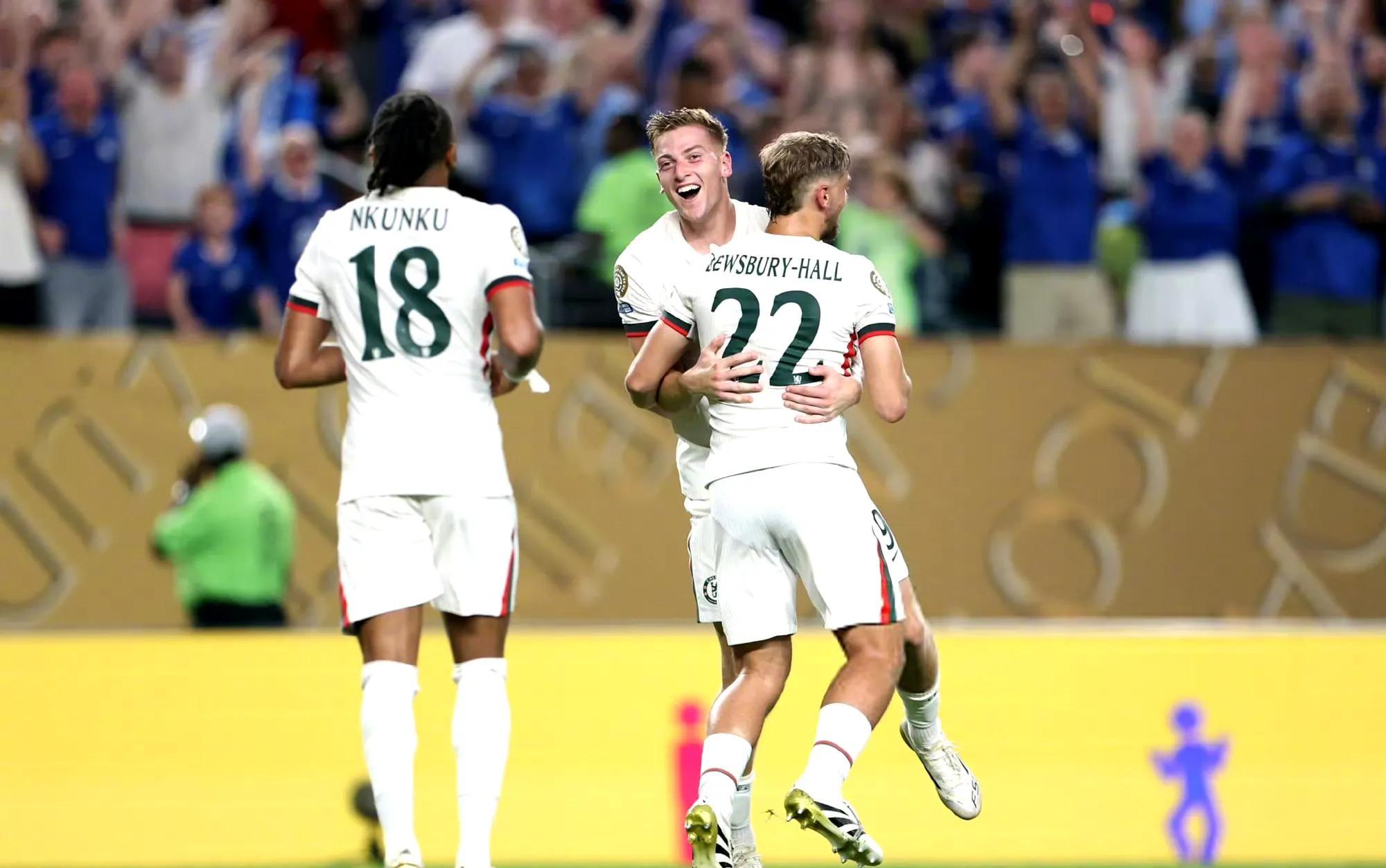 切尔西刚强折服对手,领先晋级 切尔西刚强折服对手,领先晋级