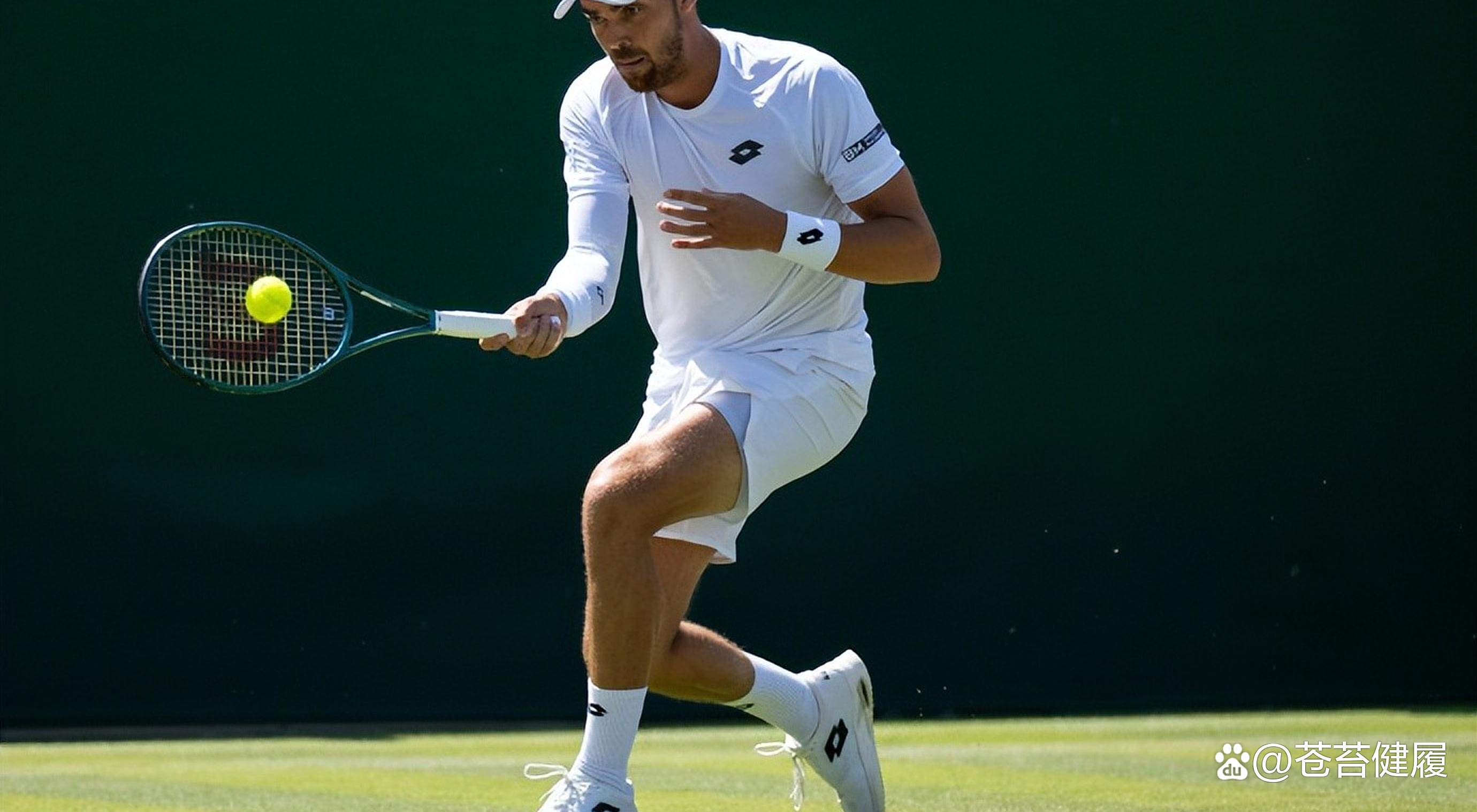 关于西班牙网球队爆冷日本网球队,梅德韦杰夫爆发神勇的信息 关于西班牙网球队爆冷日本网球队,梅德韦杰夫爆发神勇的信息