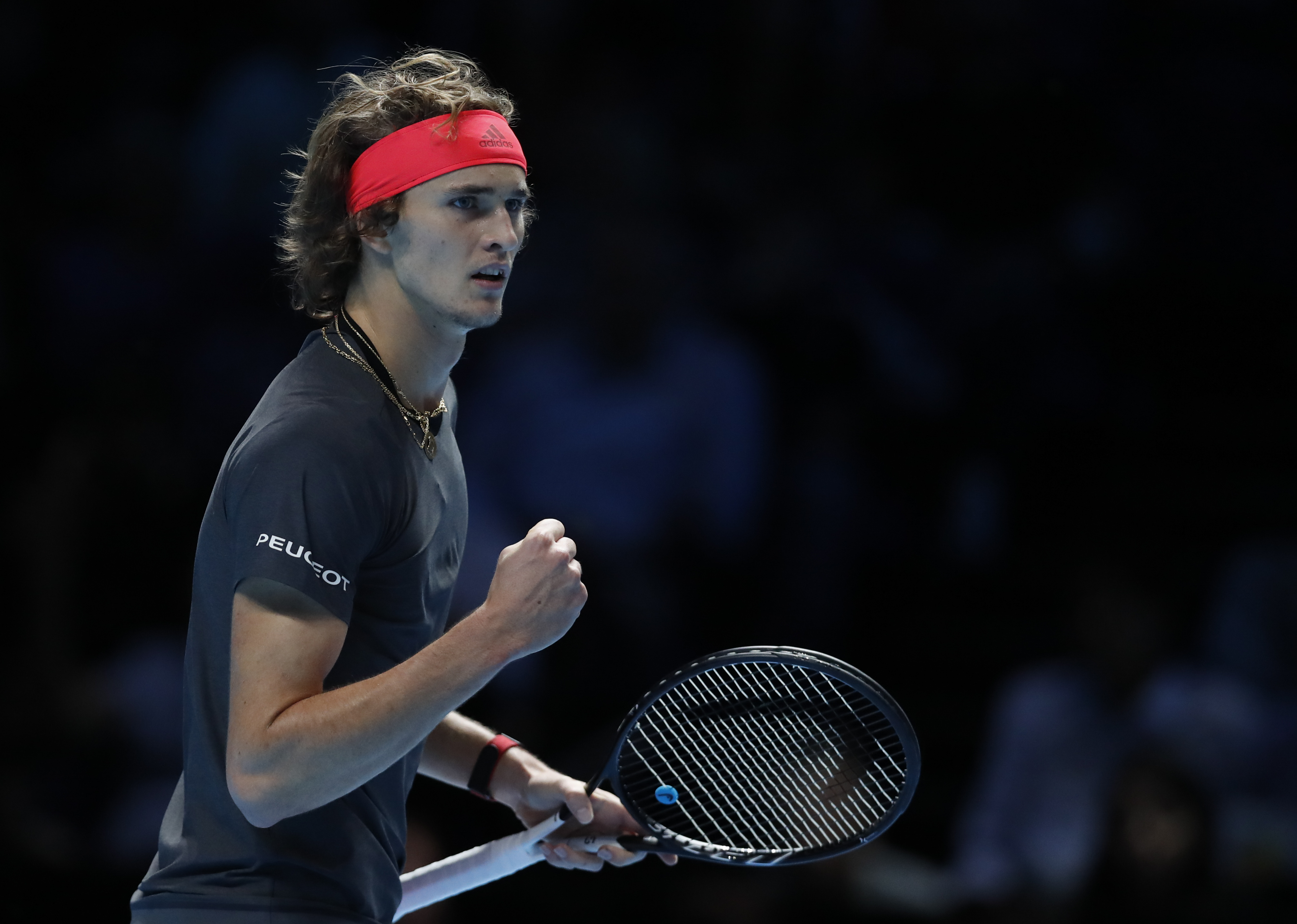 美网轻取年终总决赛，兹维列夫刷新纪录的简单介绍