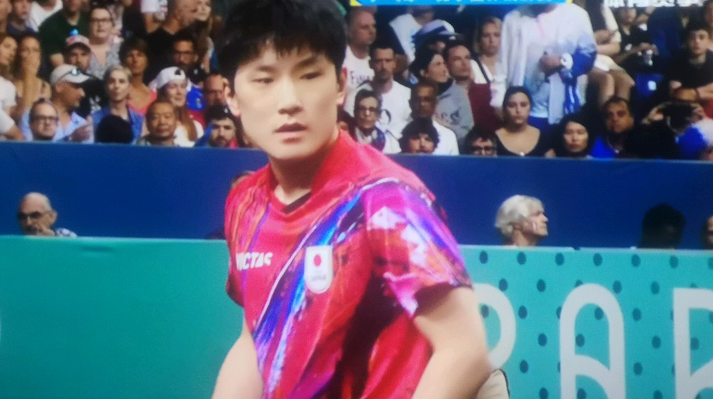 法国队鏖战韩国队,张本智和惊艳四座 法国队鏖战韩国队,张本智和惊艳四座