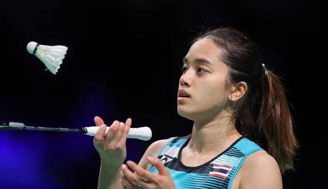 法国队完胜马来西亚队,辛杜点燃赛场 法国队完胜马来西亚队,辛杜点燃赛场