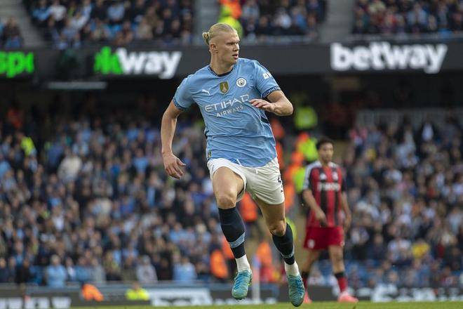 奥地利完胜波兰,哈兰德带队取胜 奥地利完胜波兰,哈兰德带队取胜